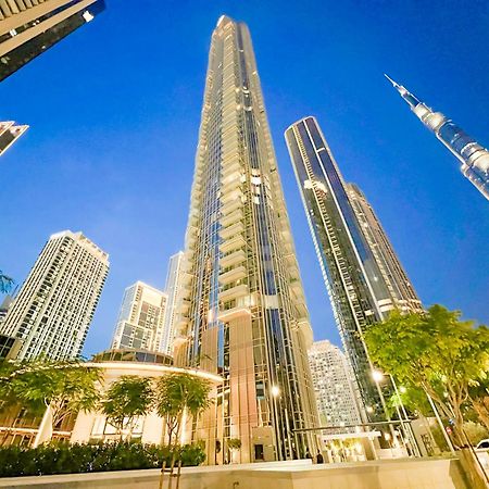 Downtown Luxury - Stunning Burj Khalifa & Sea View - 5 Minutes Walk To Dubai Mall Екстер'єр фото