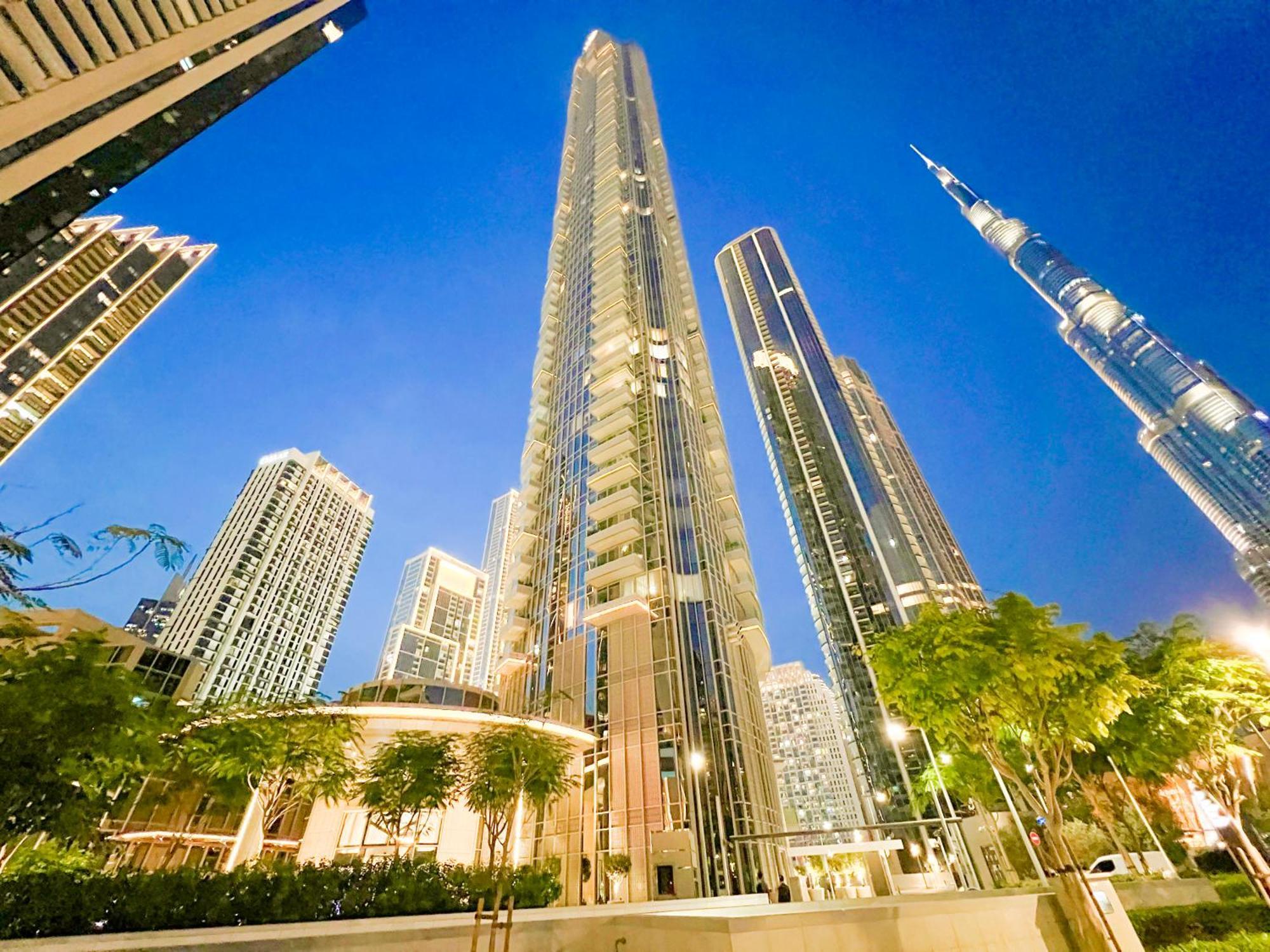 Downtown Luxury - Stunning Burj Khalifa & Sea View - 5 Minutes Walk To Dubai Mall Екстер'єр фото