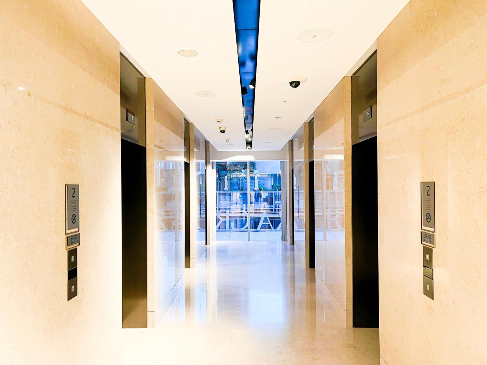 Downtown Luxury - Stunning Burj Khalifa & Sea View - 5 Minutes Walk To Dubai Mall Екстер'єр фото