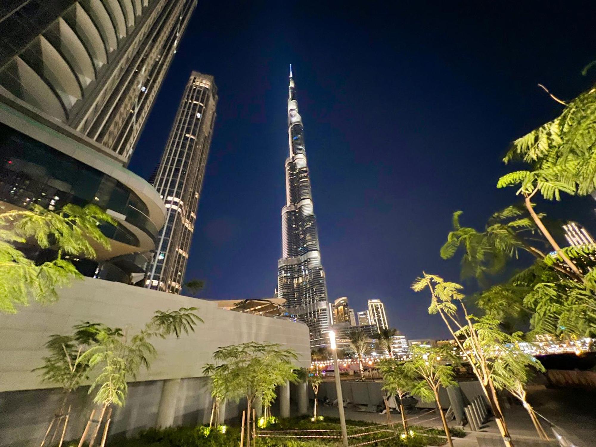 Downtown Luxury - Stunning Burj Khalifa & Sea View - 5 Minutes Walk To Dubai Mall Екстер'єр фото