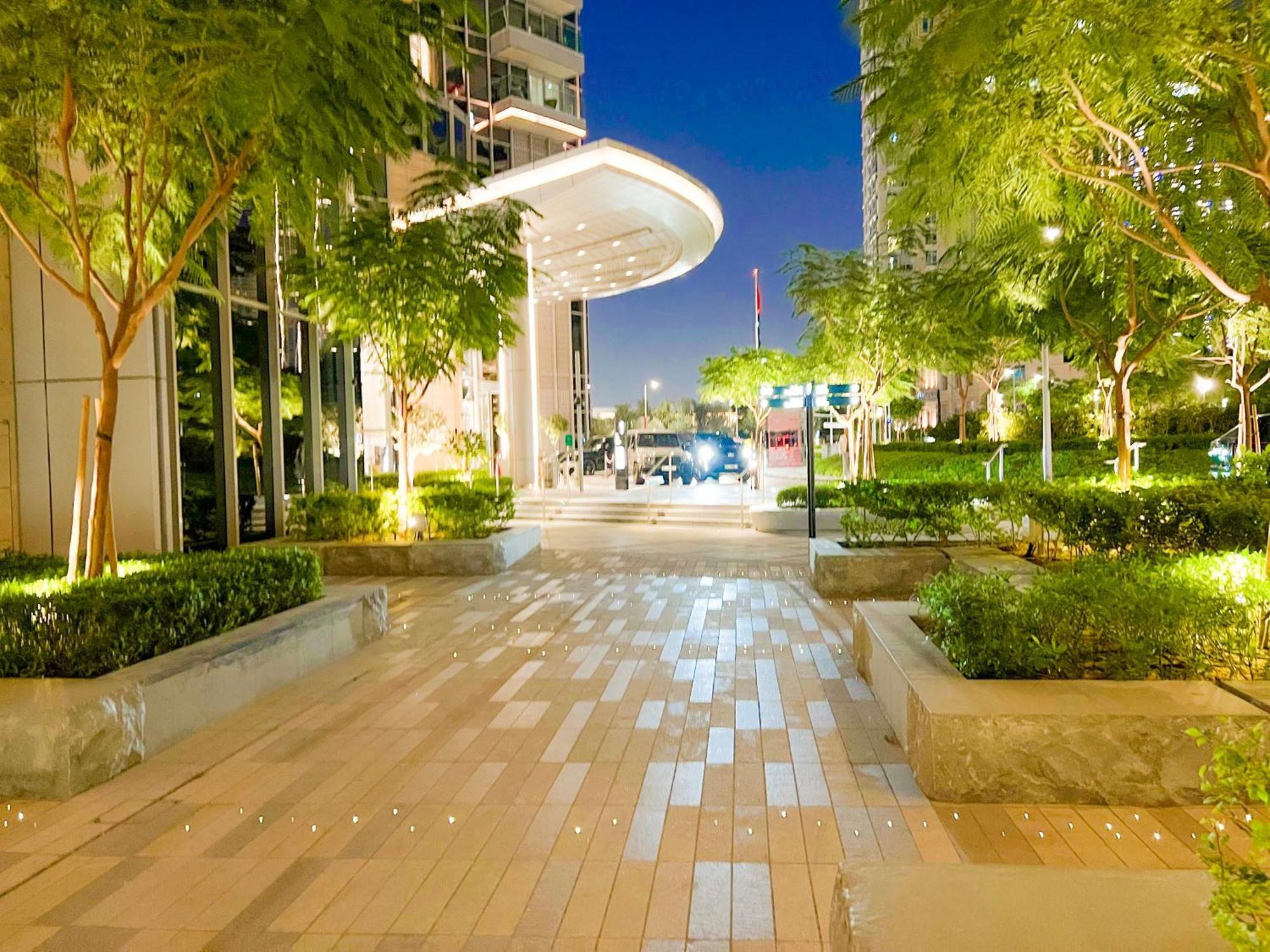 Downtown Luxury - Stunning Burj Khalifa & Sea View - 5 Minutes Walk To Dubai Mall Екстер'єр фото