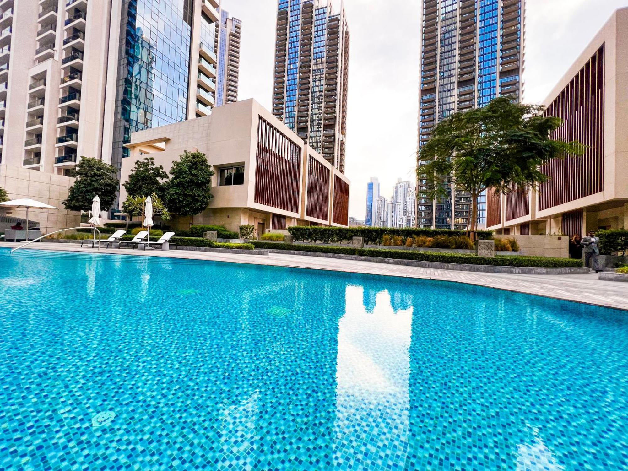 Downtown Luxury - Stunning Burj Khalifa & Sea View - 5 Minutes Walk To Dubai Mall Екстер'єр фото