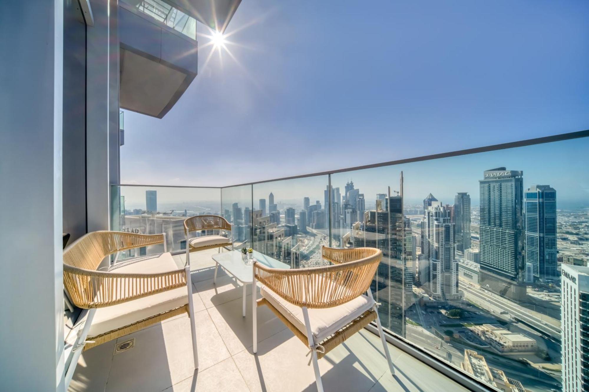 Downtown Luxury - Stunning Burj Khalifa & Sea View - 5 Minutes Walk To Dubai Mall Екстер'єр фото