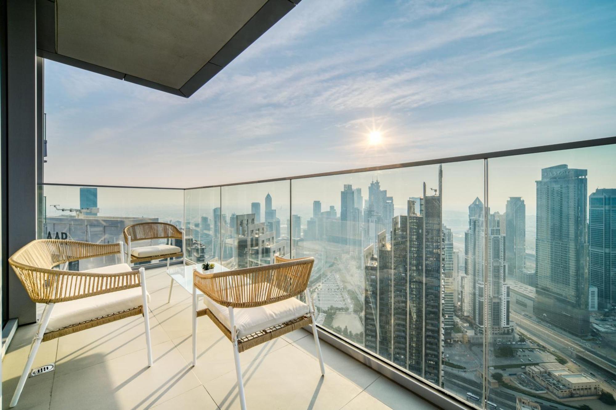 Downtown Luxury - Stunning Burj Khalifa & Sea View - 5 Minutes Walk To Dubai Mall Екстер'єр фото