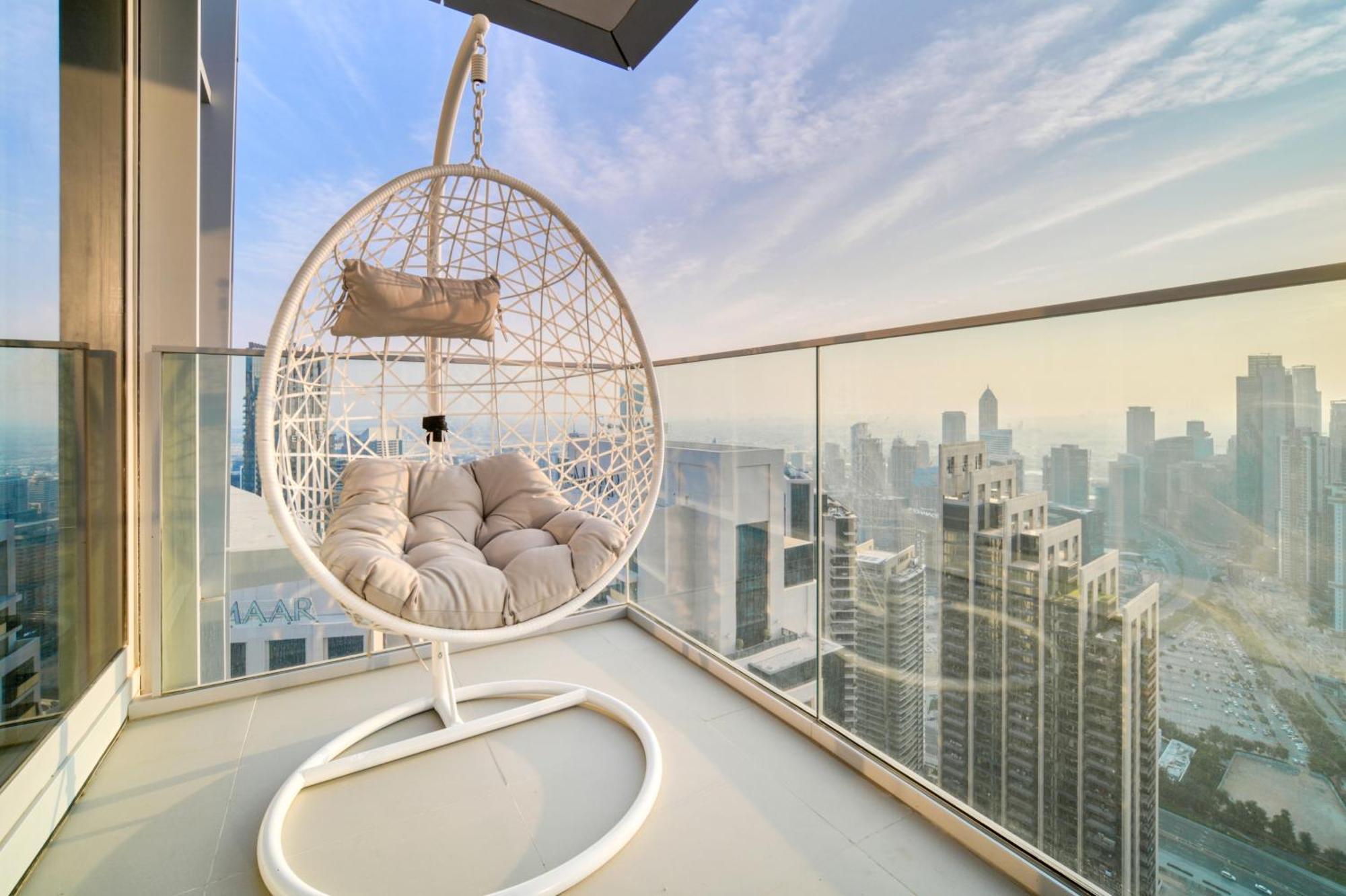 Downtown Luxury - Stunning Burj Khalifa & Sea View - 5 Minutes Walk To Dubai Mall Екстер'єр фото