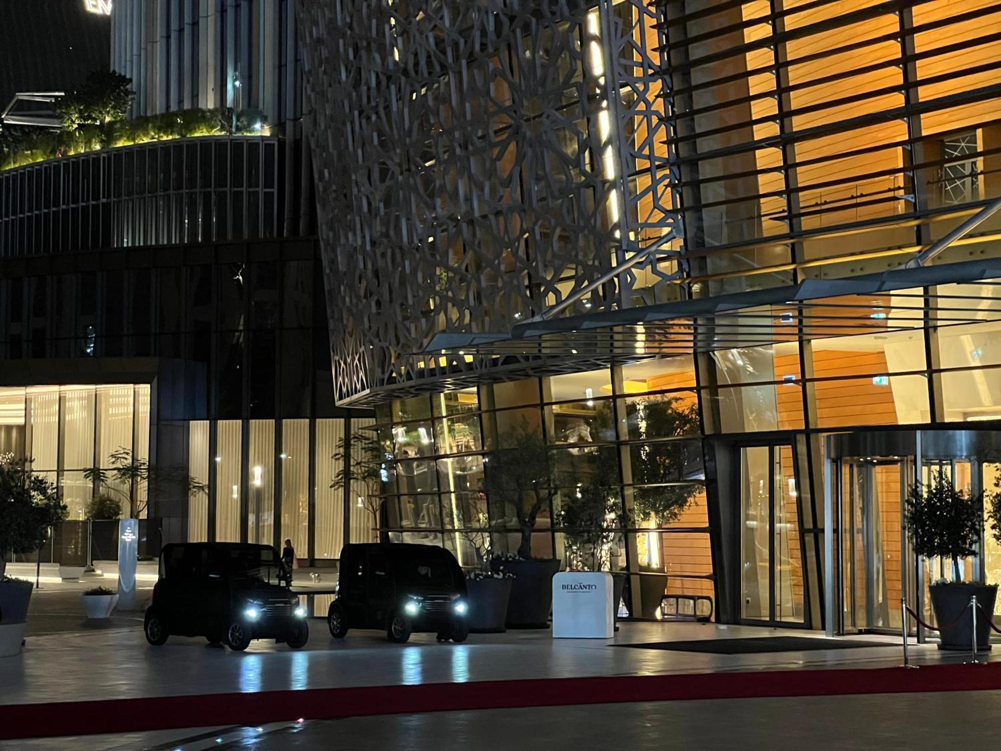 Downtown Luxury - Stunning Burj Khalifa & Sea View - 5 Minutes Walk To Dubai Mall Екстер'єр фото